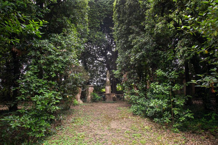 07-il-giardino